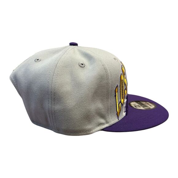 Los Angeles Lakers Big Logo New Era 9FIFTY NBA Tip Off Snapback Cap Hat - Picture 5 of 13